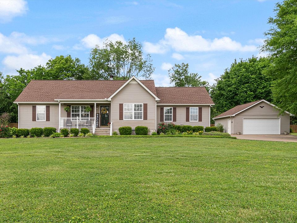 1st image of 116 Skylark Dr