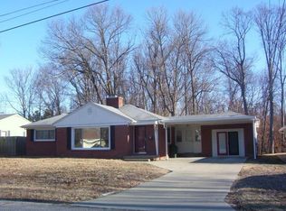 916 Roger Ln, North Vernon, IN 47265