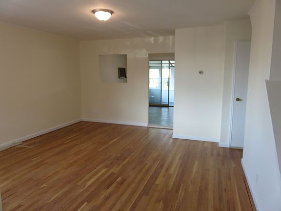 2nd image of 12 Wendel Pl