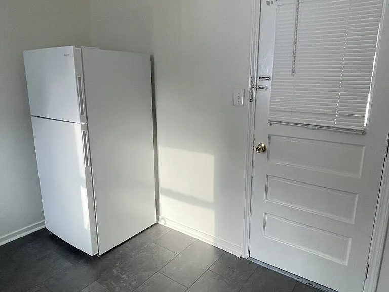 319 N Balph Ave — Photo 38