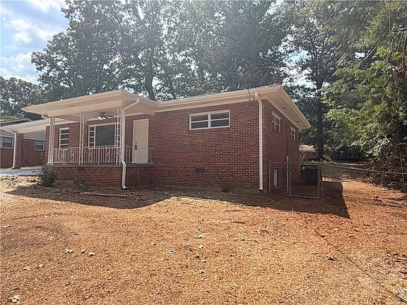 2nd image of 4707 City View Dr