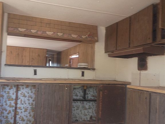 5th image of 516 NE Avenue G
