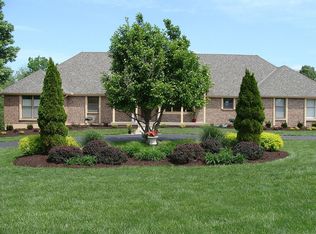 24000 E 90th Ter, Lees Summit, MO 64064