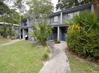 3065 NW 28th Cir, Gainesville, FL 32605