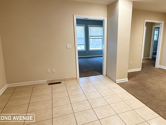 2nd image of 213 13th Ave NW