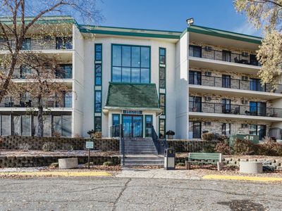 10501 Cedar Lake Rd APT 217, Minnetonka, MN, 55305