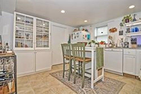 2nd image of 11 Fairview Rd #0