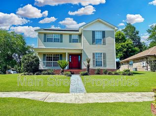 2121 Pin High Dr, Pensacola, FL 32526