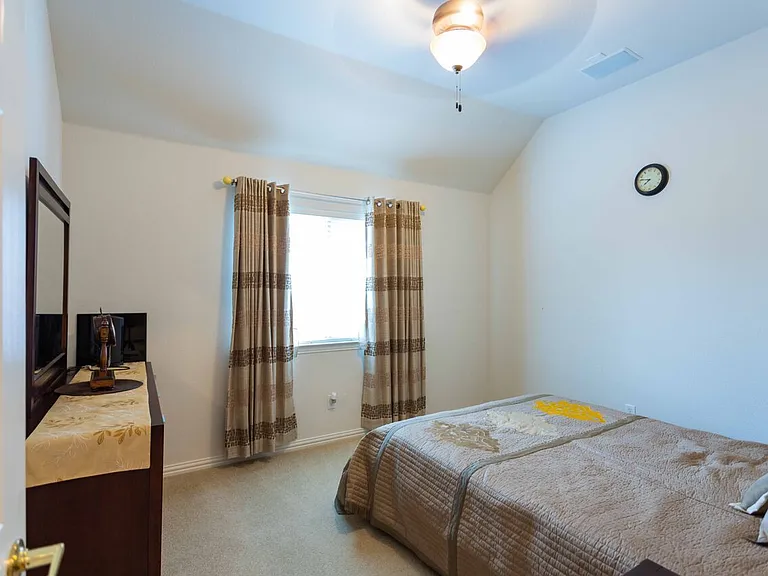 4420 Orchard Gate Dr — Photo 18