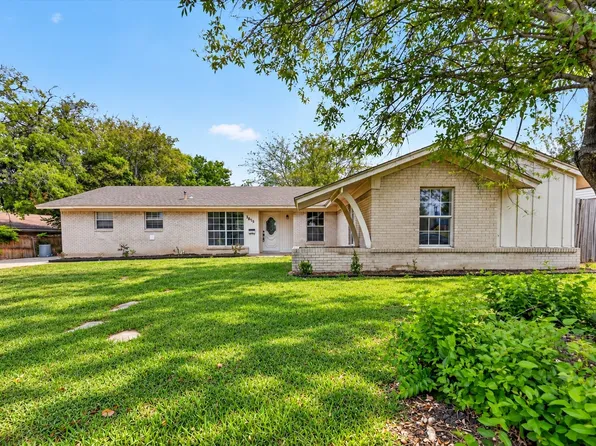 3615 Morningstar Ln, Farmers Branch, TX 75234