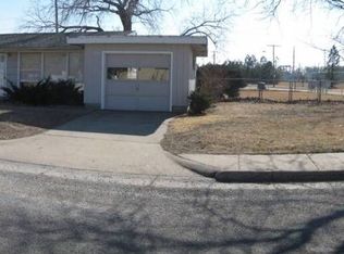 104 Raleigh St, Salina, KS 67401