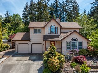 1613 NW Outrigger Loop, Oak Harbor, WA 98277