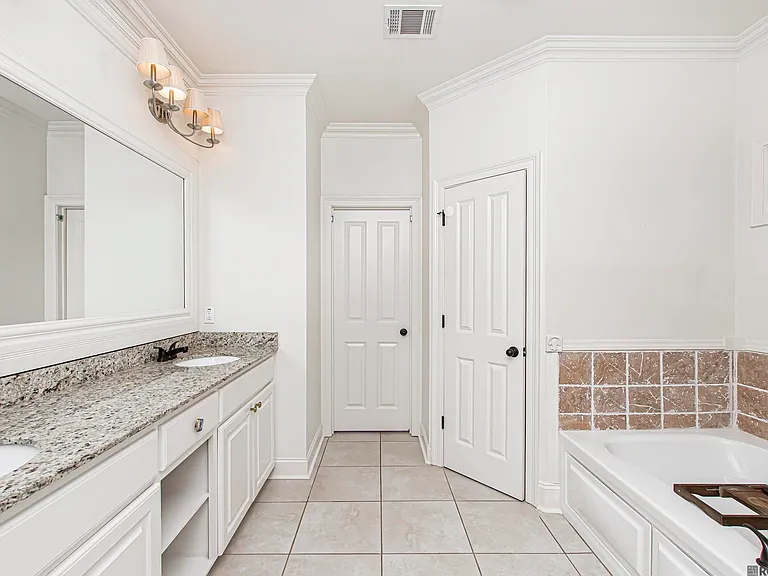3037 Hudson Park Dr — Photo 10