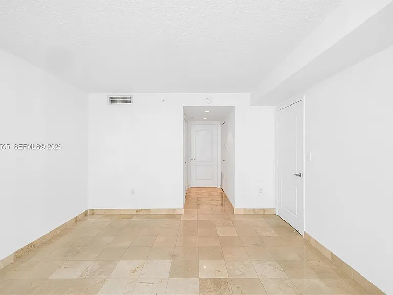 2101 Brickell Ave #1103 — Photo 9