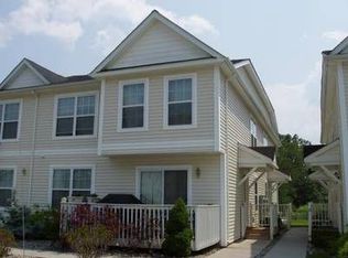 17 Jordan Ln, Middletown, NY 10940