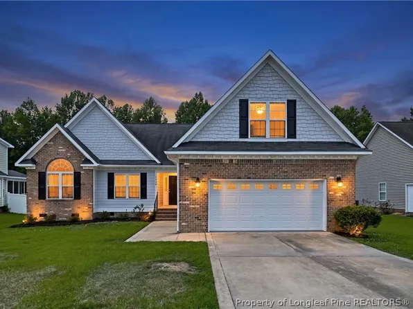 263 Thorncliff Dr, Raeford, NC 28376