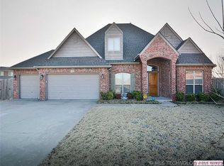 1609 E Edgewater St, Broken Arrow, OK 74012
