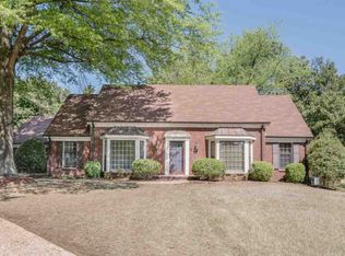 7964 Winding Creek Dr, Germantown, TN 38138