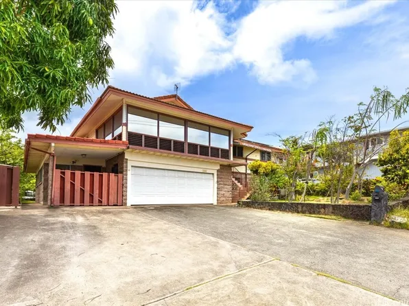 1244 Hala Dr, Honolulu, HI 96817