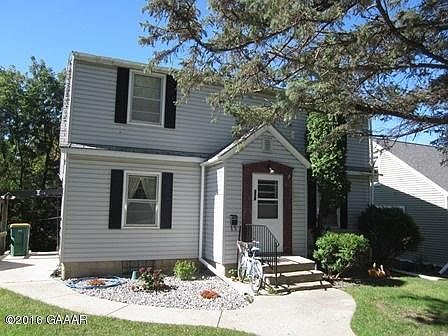 1st image of 810 Kenwood St