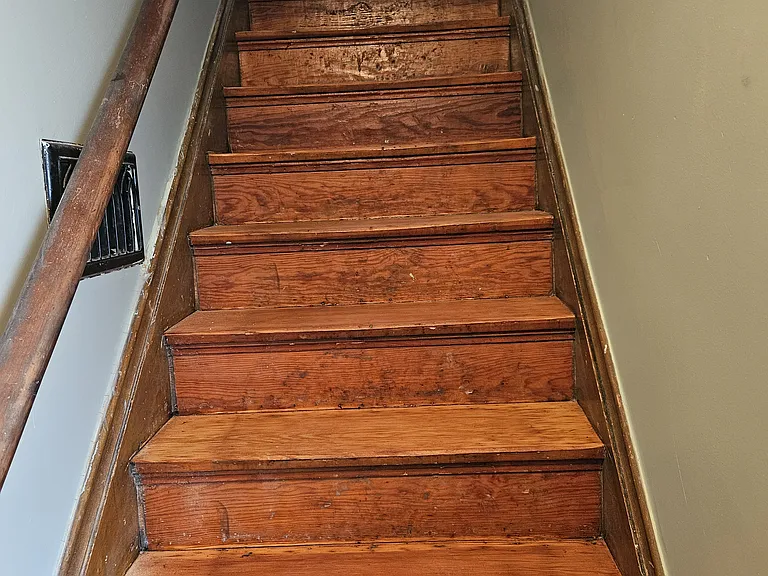 313 Walnut St — Photo 12