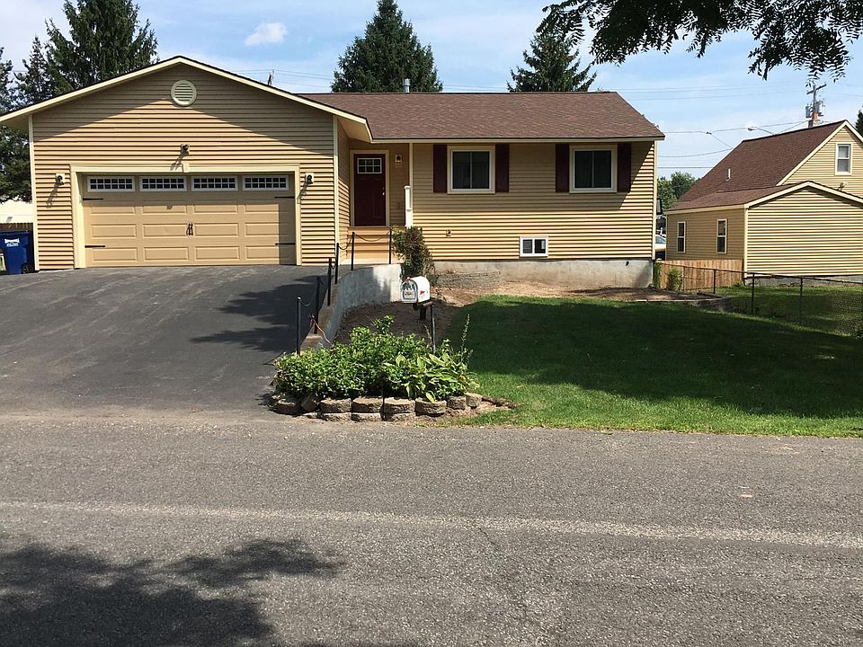 1st image of 214 Marion Ave