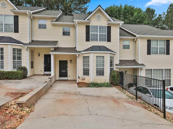 150 Brentwood Dr, Newnan, GA 30263