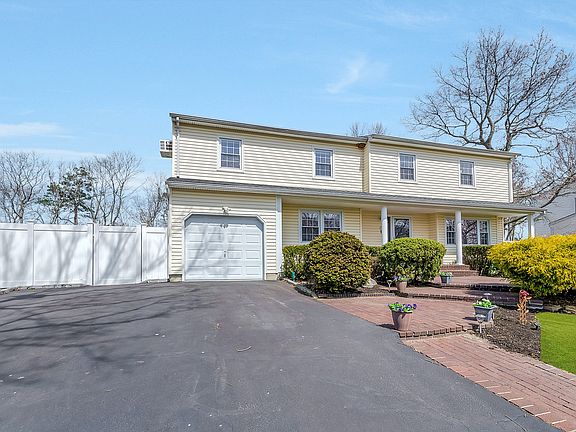 2nd image of 393 Thrift St
