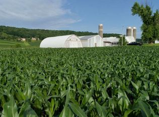 S10385 Paulus, Plain, WI 53577