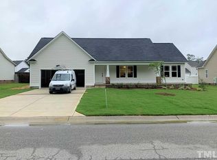 112 Willa Chase Ct, Benson, NC 27504
