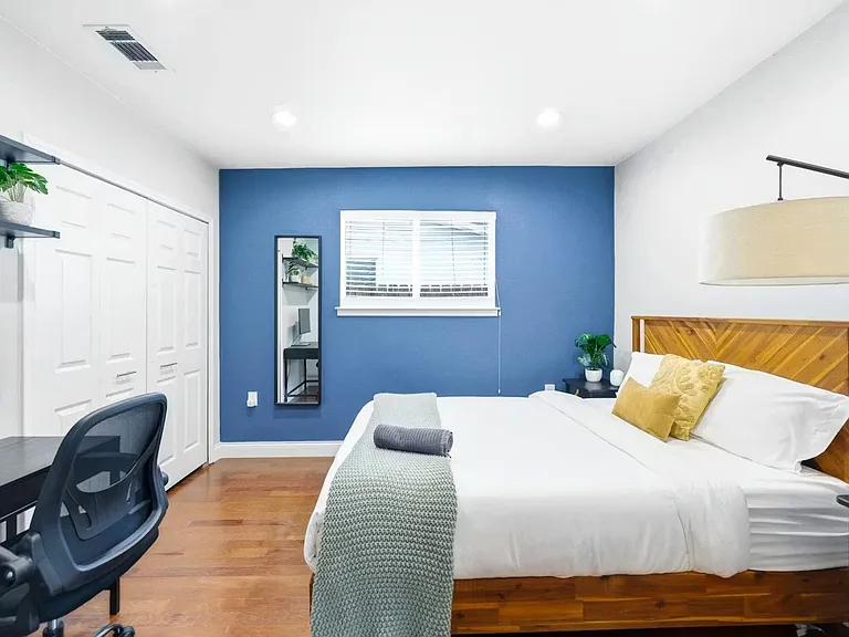 8910 Slayton Dr — Photo 6