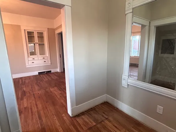 101 N Centre St, Vernon Center, MN 56090