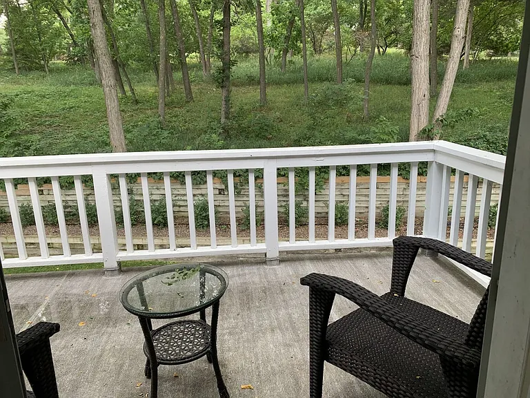 141 Edgewood Ct — Photo 23