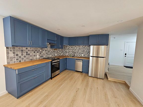 3rd image of 615 N Nevada St #B