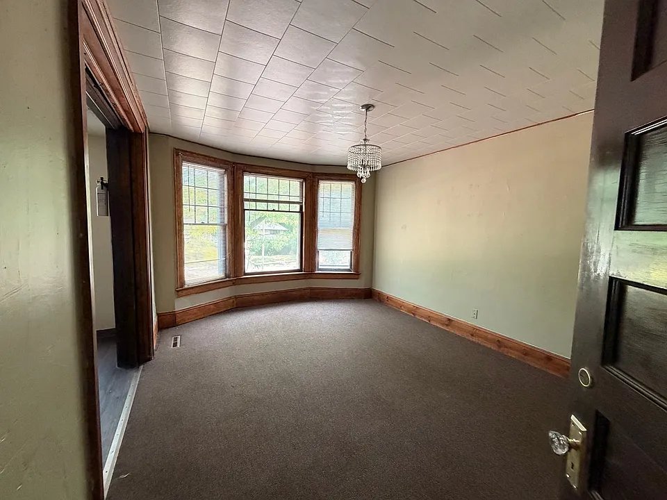3601 W Highland Blvd