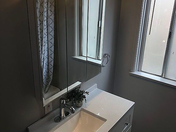2nd image of 25528 Lane St