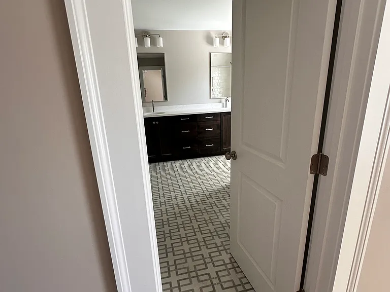 2130 S Lumpkin St — Photo 22