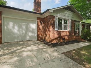 2607 New Garden Rd E, Greensboro, NC 27455