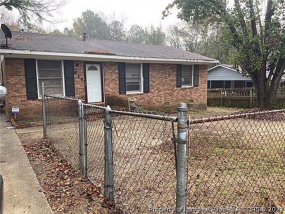 4th image of 814 Ashley St