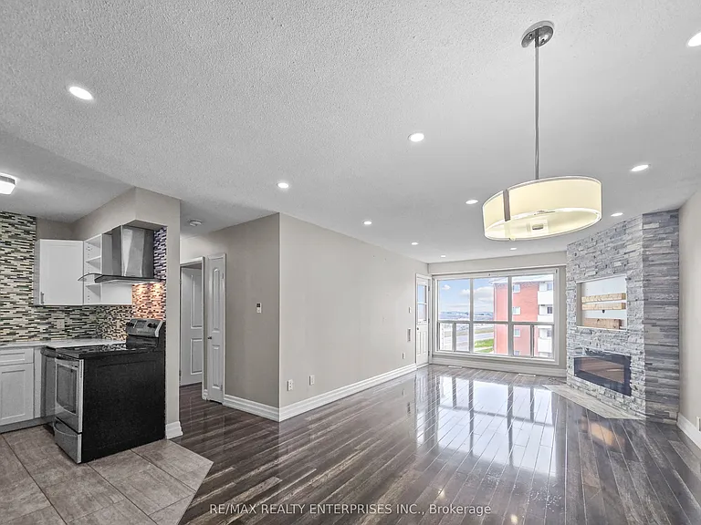 120 Bell Farm Rd N #204 — Photo 3