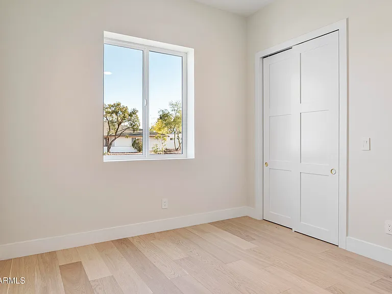 5540 E Dahlia Dr — Photo 42