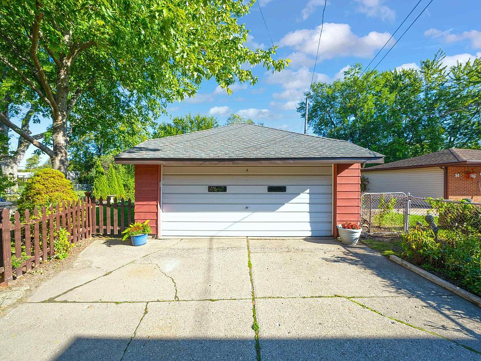 22905 Violet St, photo 11