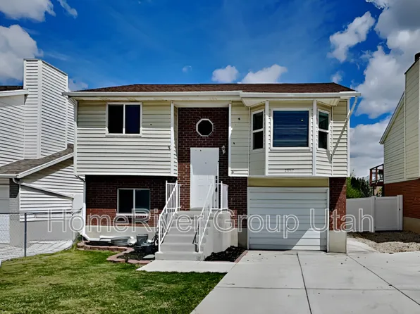 7957 S Shayla Dr, West Jordan, UT 84088