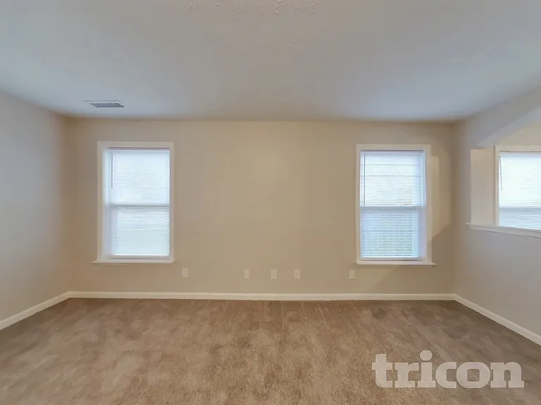 3338 Deerbrook Dr — Photo 3