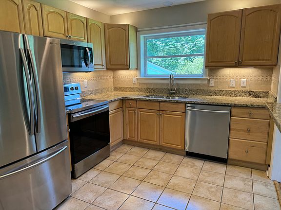 2nd image of 8714 Avalon Dr