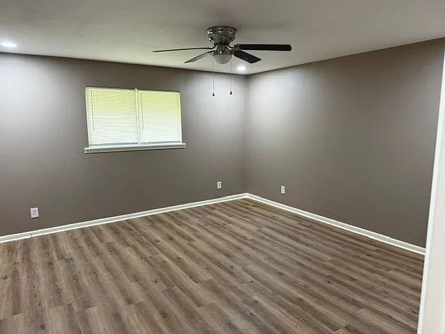 233 Fairway Dr — Photo 10