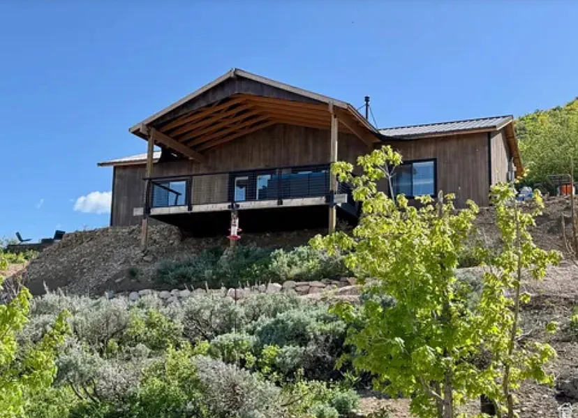 357 Juniper Dr