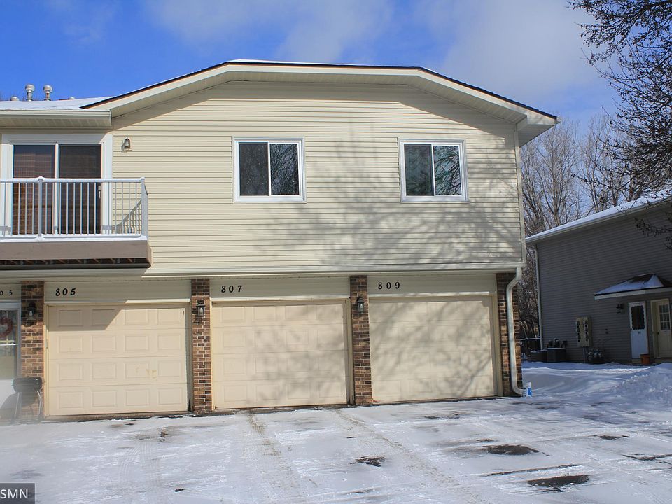 1st image of 807 Parkside Dr #807G