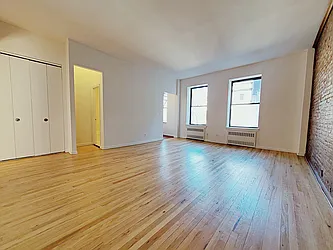 Rented by Rachel Realty