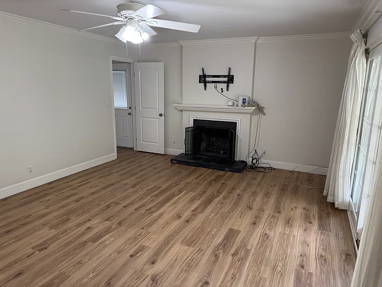 2750 Community Ave — Photo 18